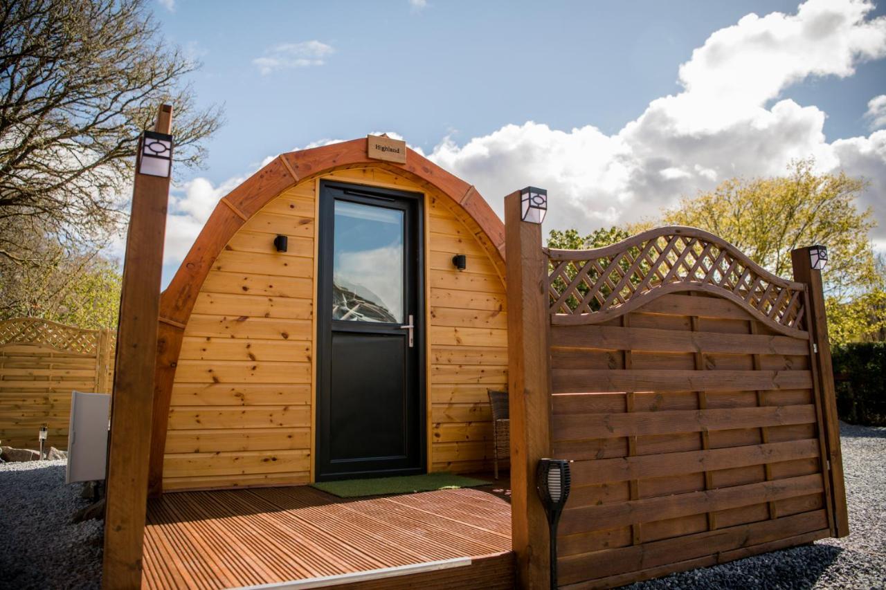 Highland & Transylvania Glamping Pods Roybridge Exterior foto